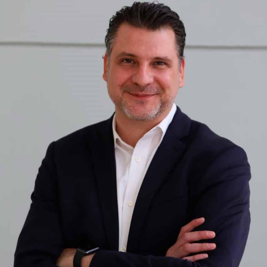 Lic. Eduardo Valenti