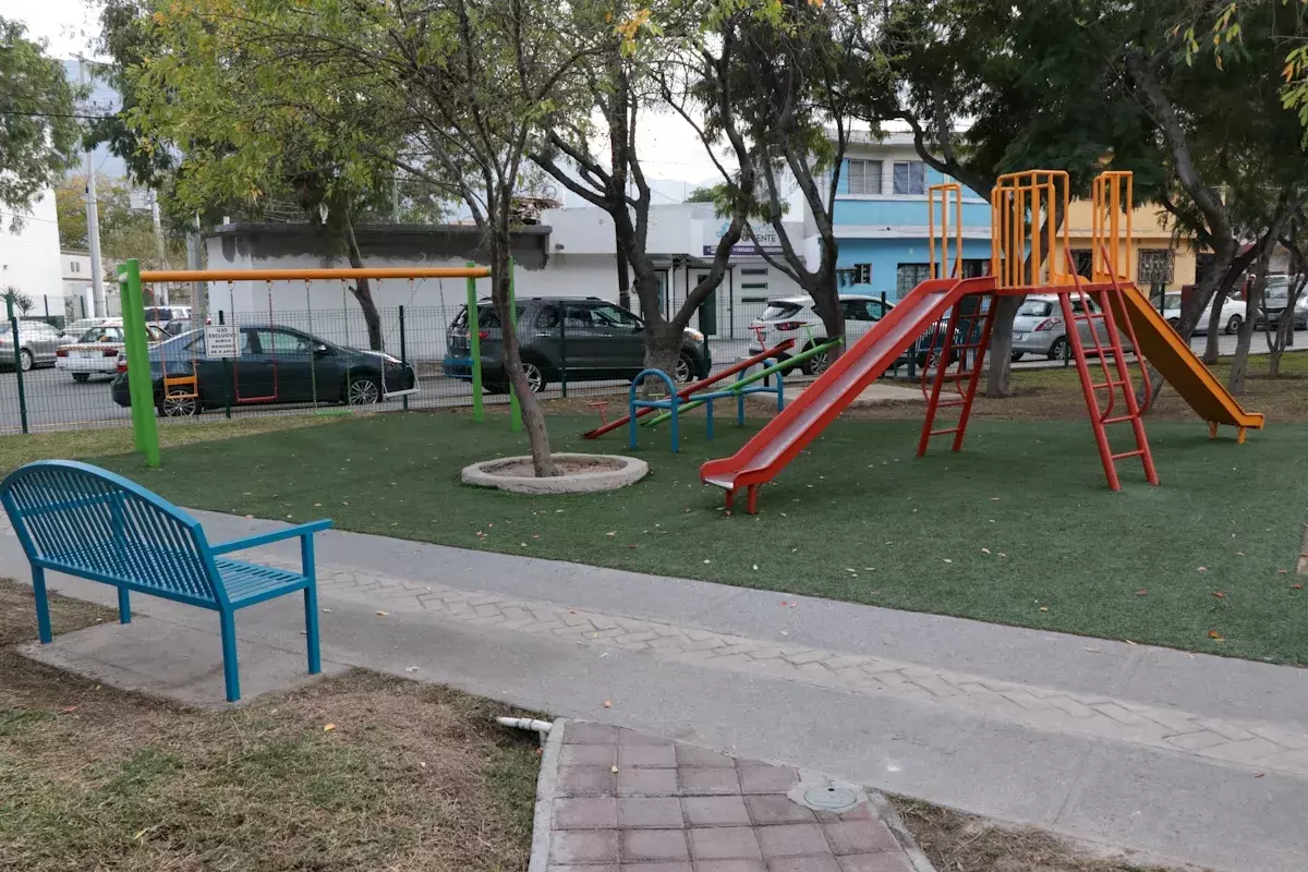 Archivo UDEM