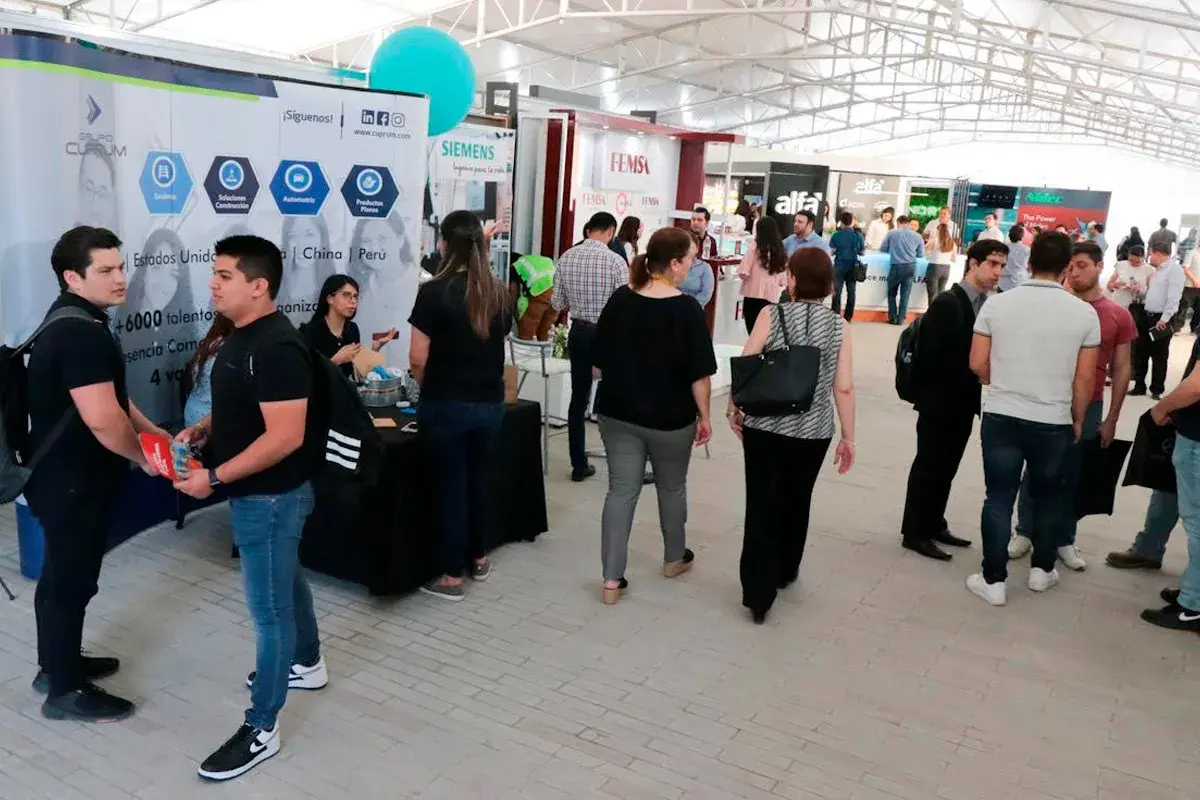 Buscan estudiantes de la UDEM vincularse con empresas