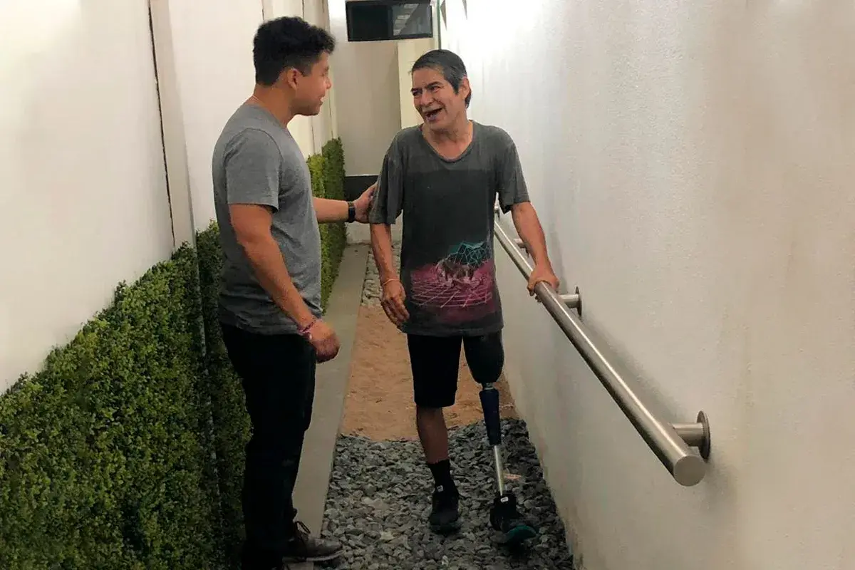 Estudiantes de la UDEM cambian la vida de panadero