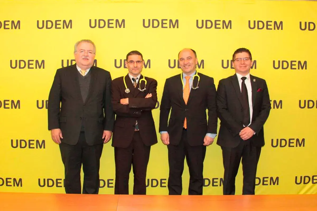 La UDEM fortalece su programa de medicina