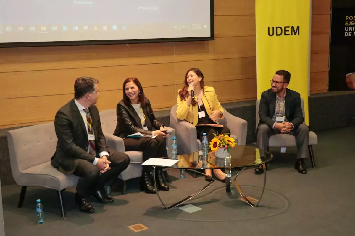 Archivo UDEM