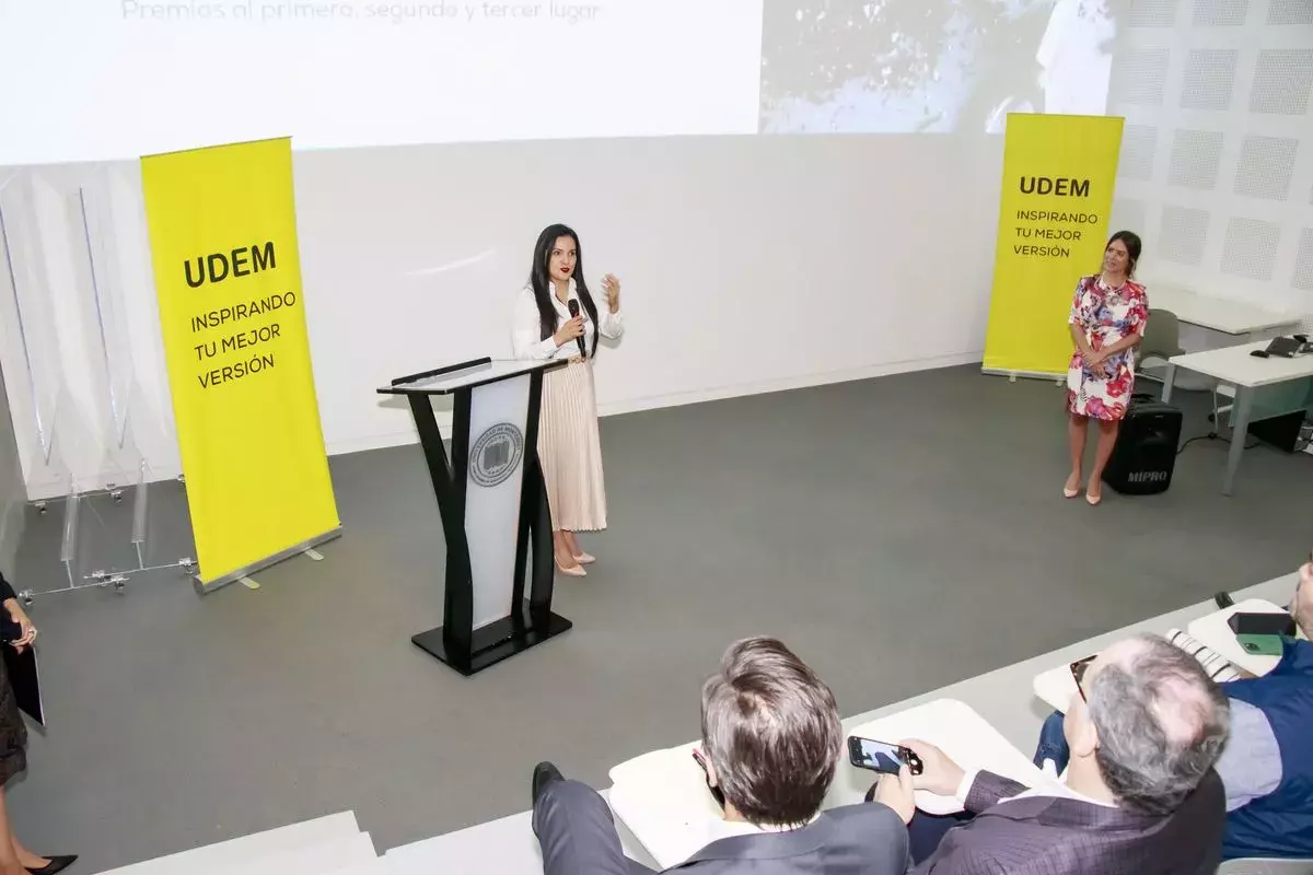 Archivo UDEM