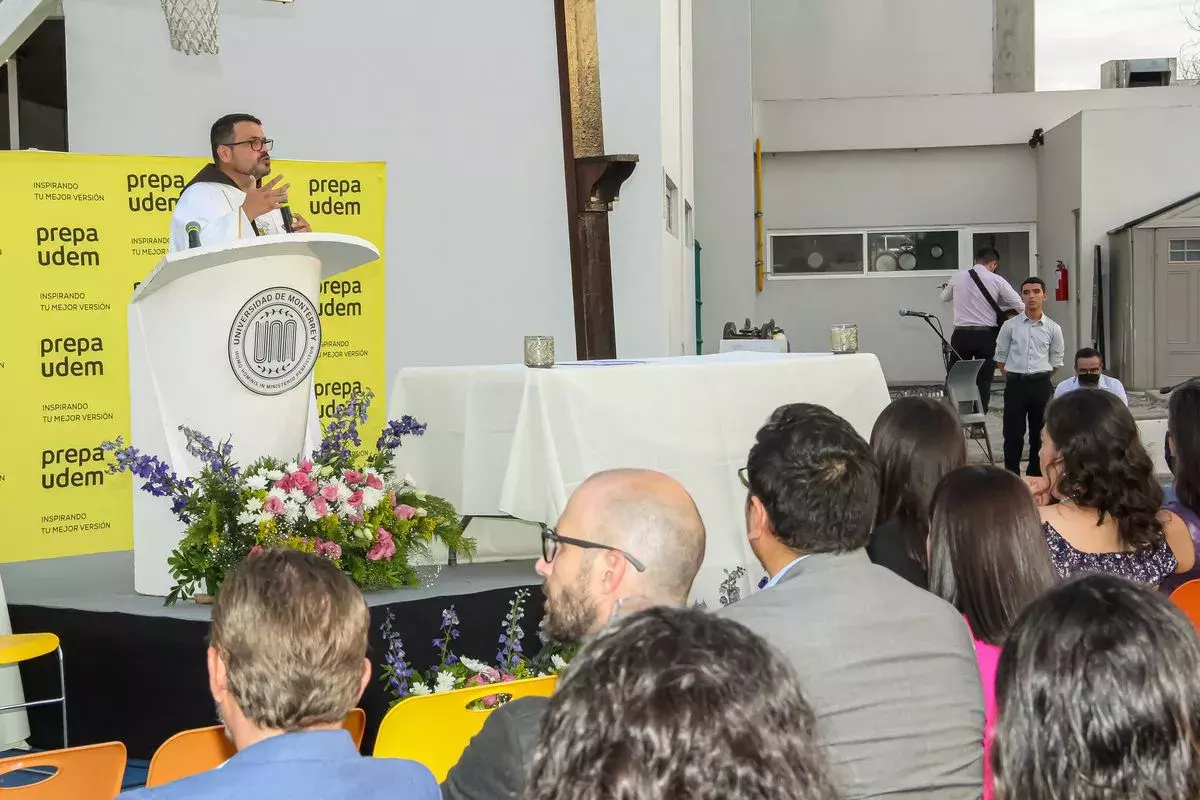 Archivo UDEM