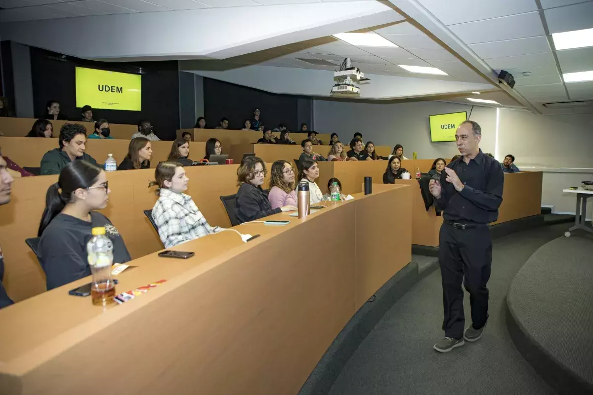 Archivo UDEM
