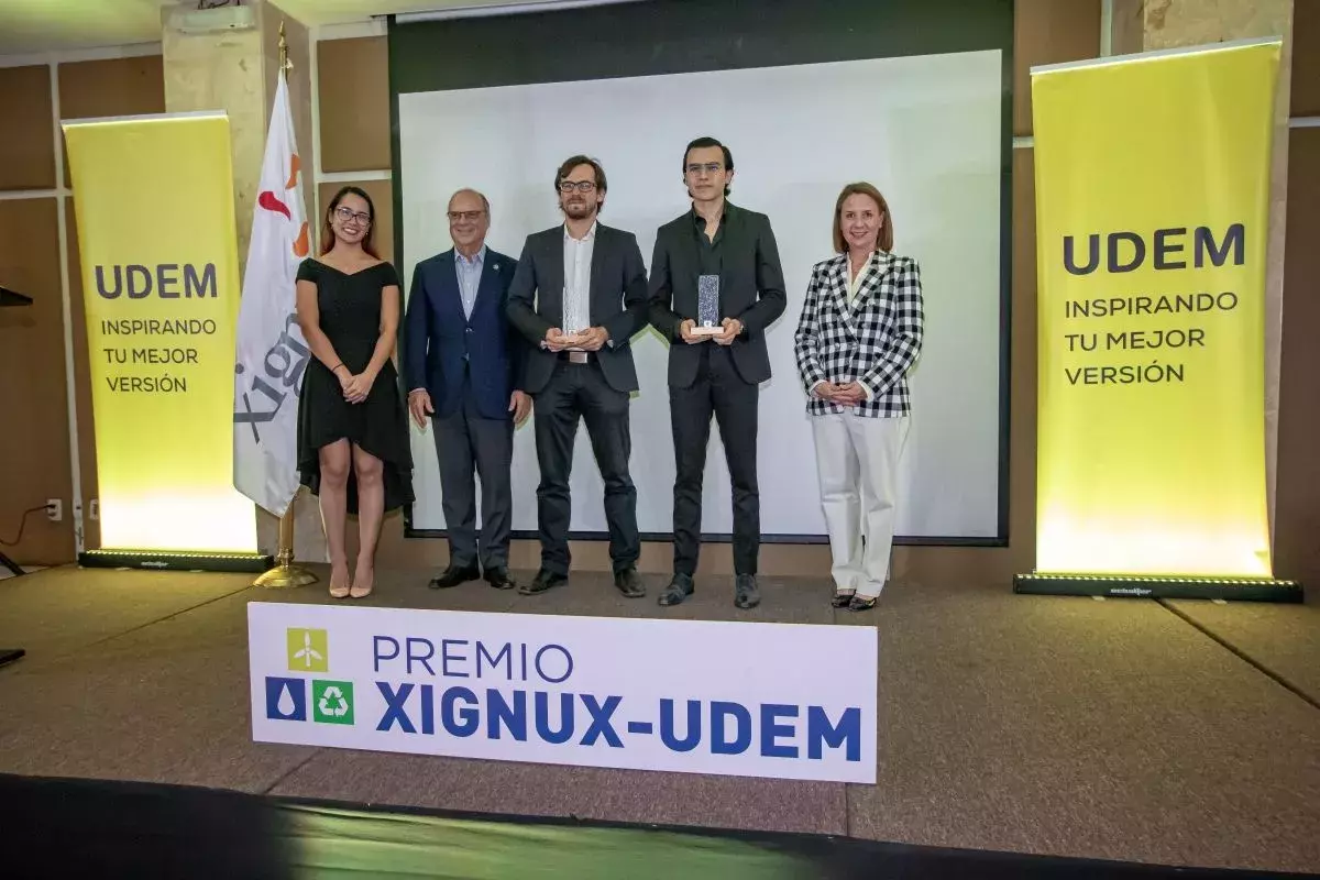 Archivo UDEM