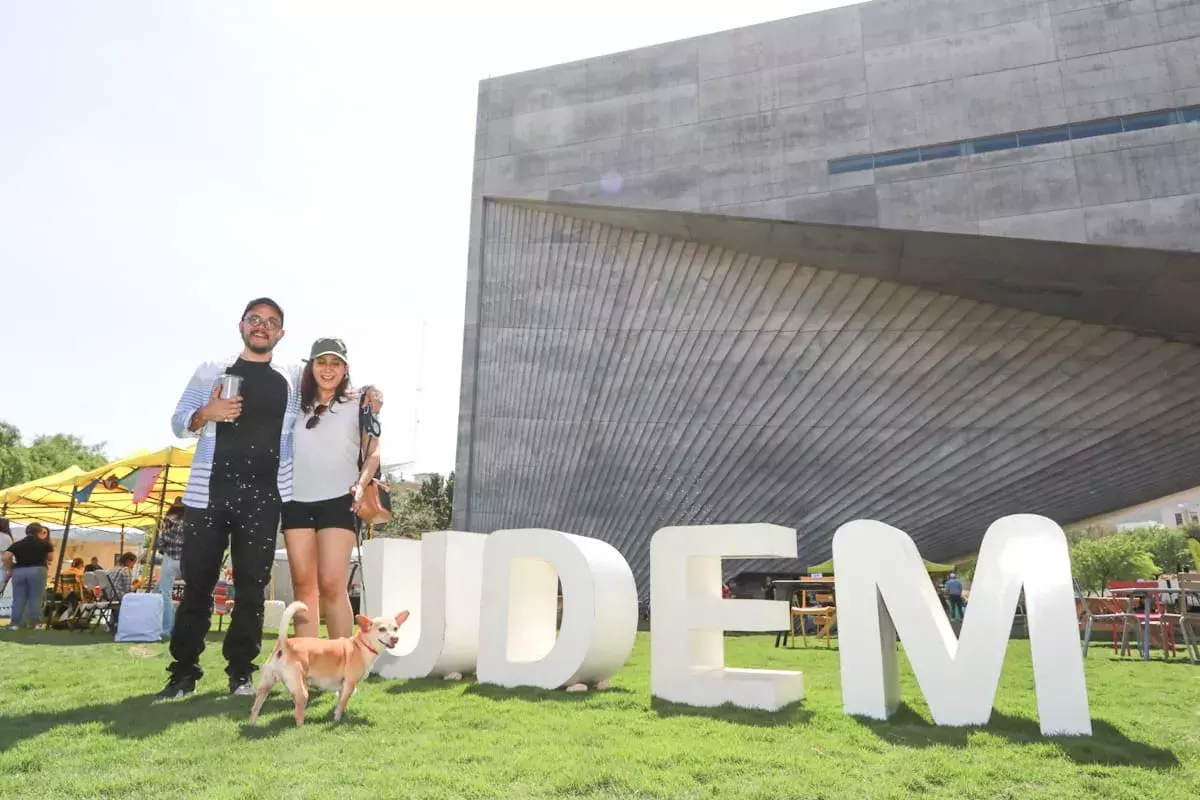 Archivo UDEM