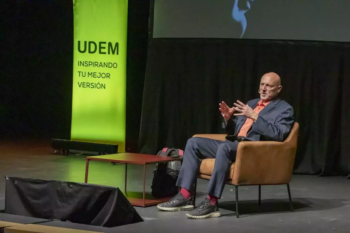 Archivo UDEM