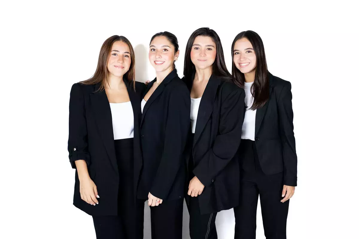 Alumnas Licenciatura en Diseño Industrial