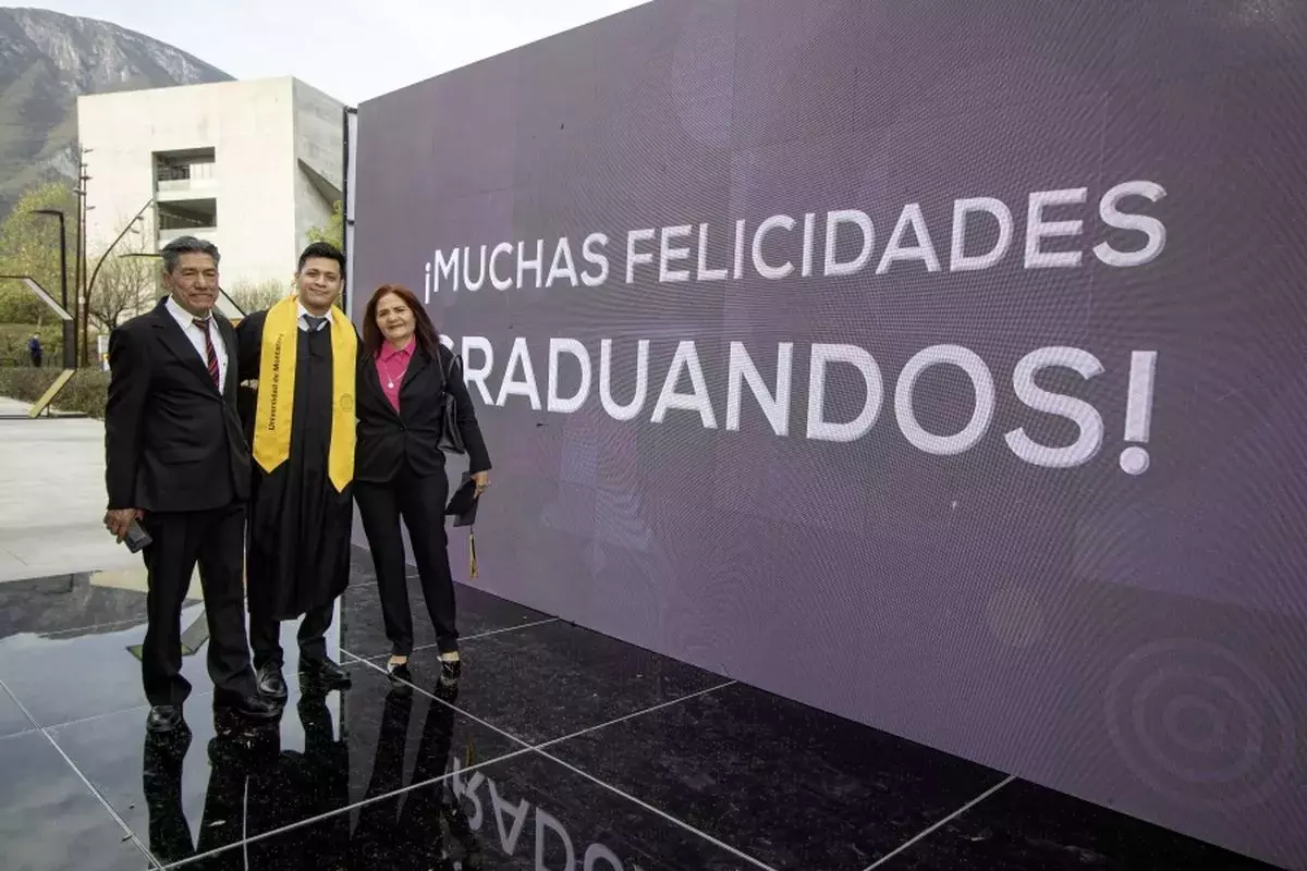 Archivo UDEM