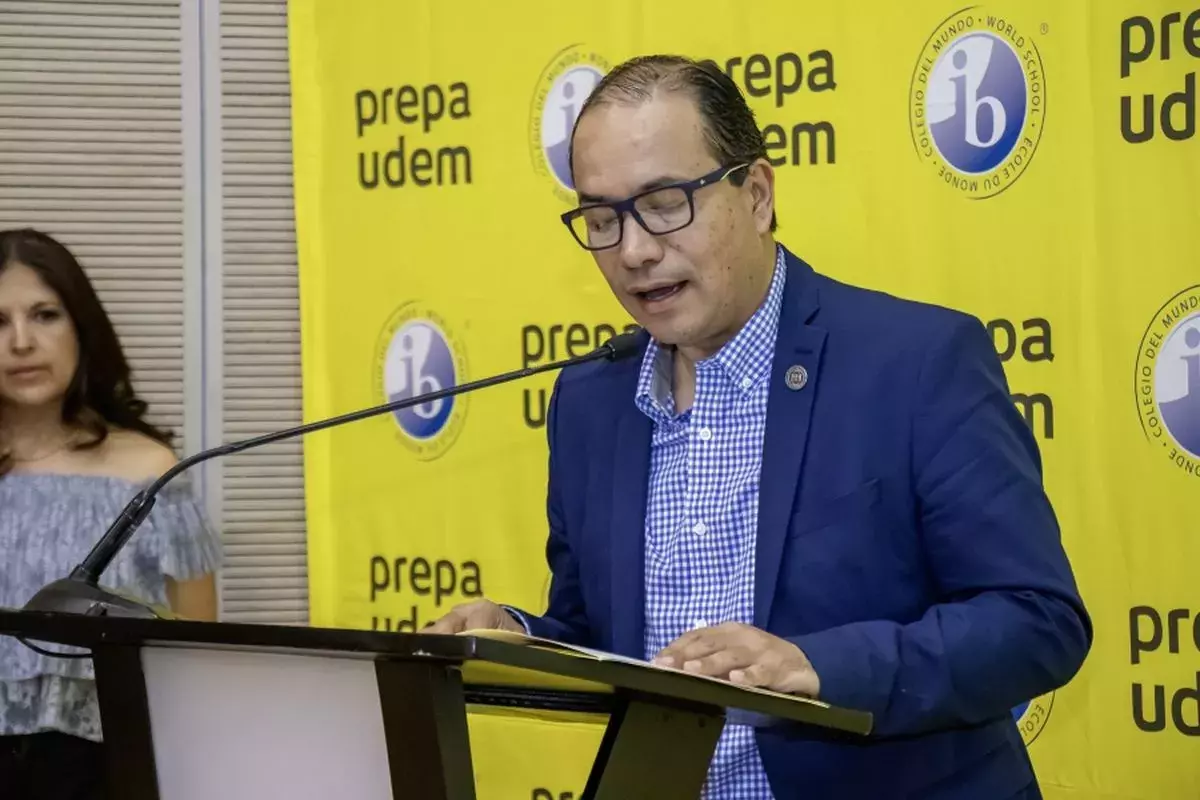 Archivo UDEM