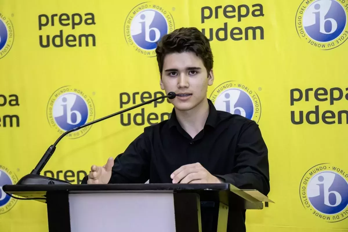 Archivo UDEM