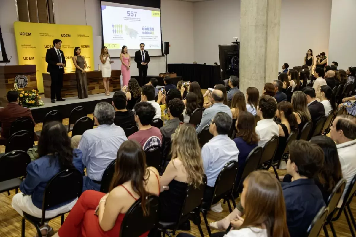 Archivo UDEM