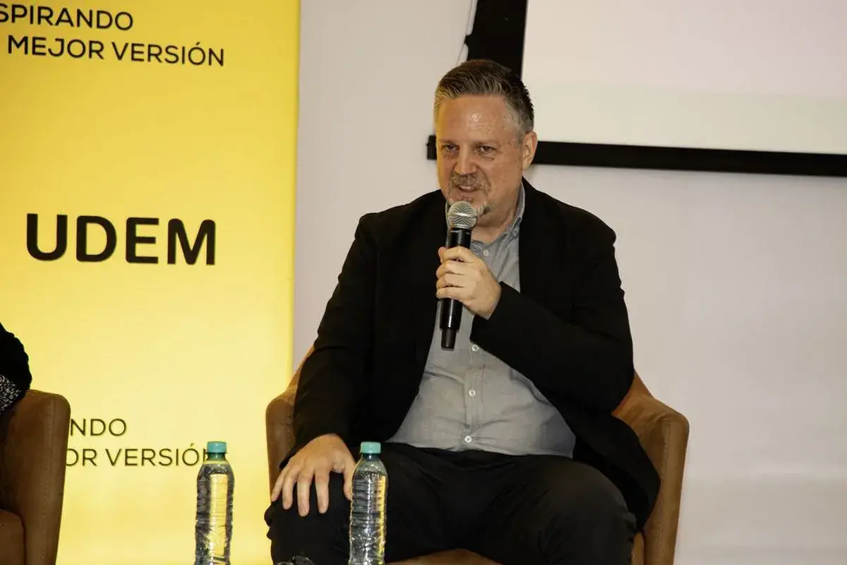 Archivo UDEM
