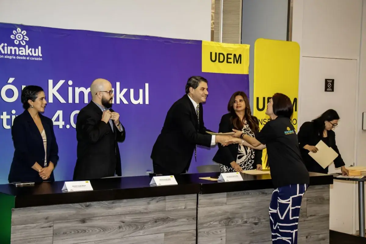 Archivo UDEM