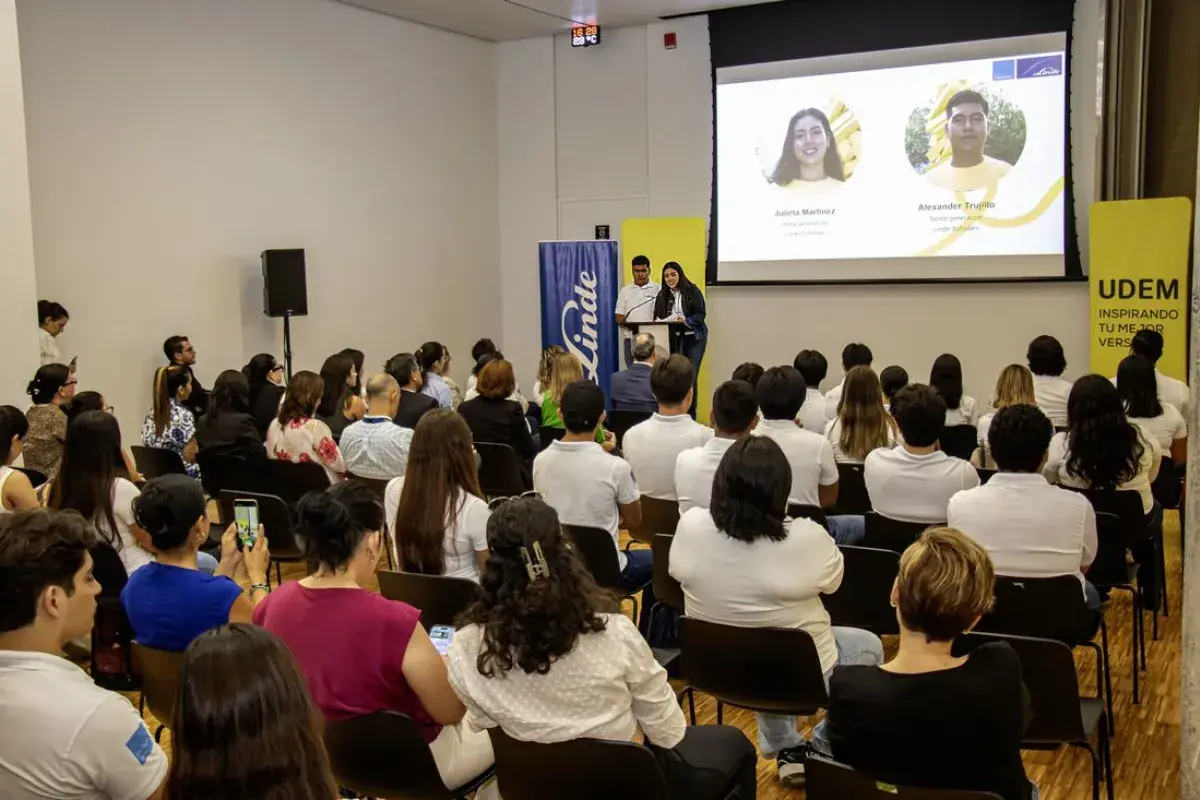 Archivo UDEM