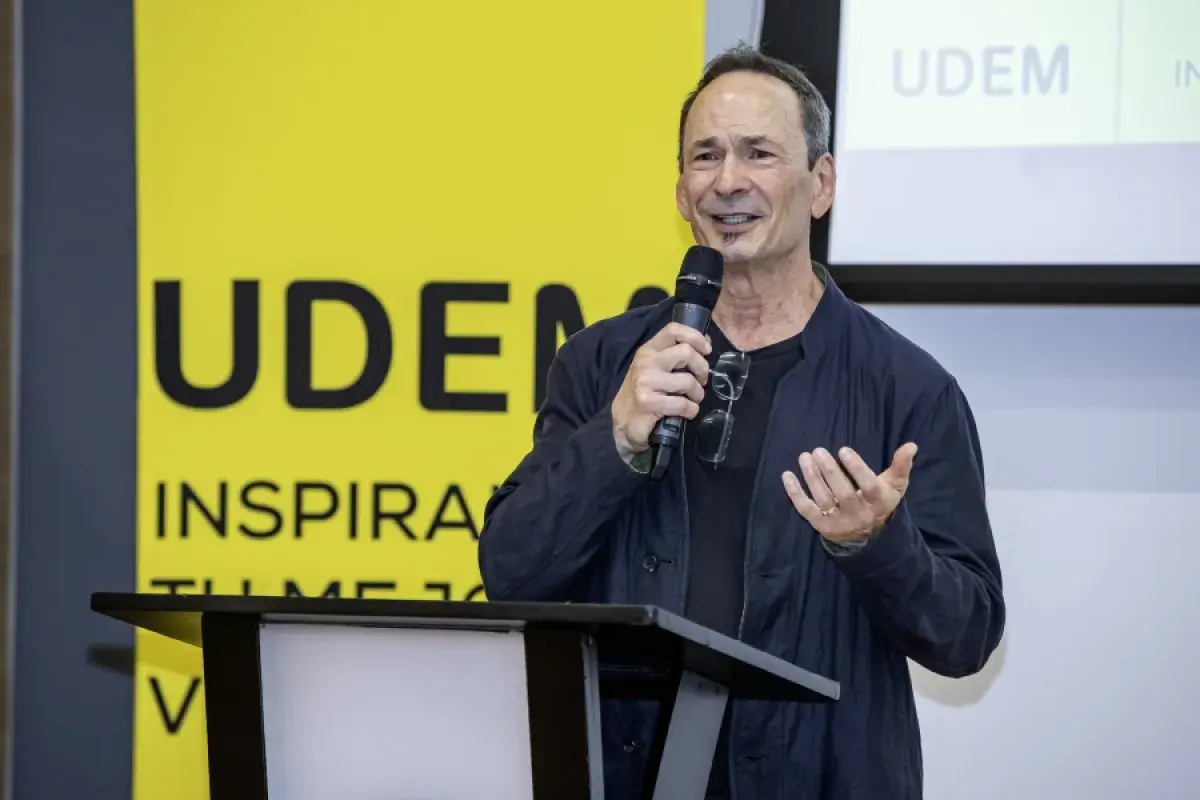 Archivo UDEM
