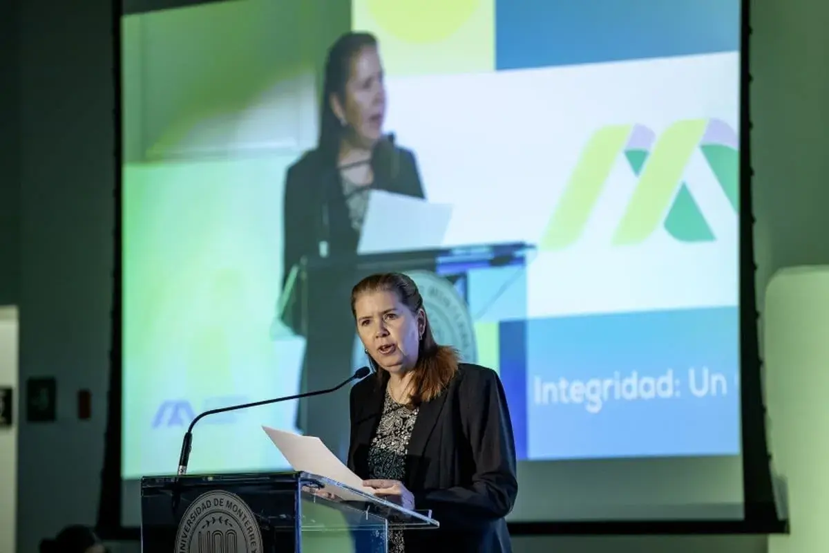 Archivo UDEM