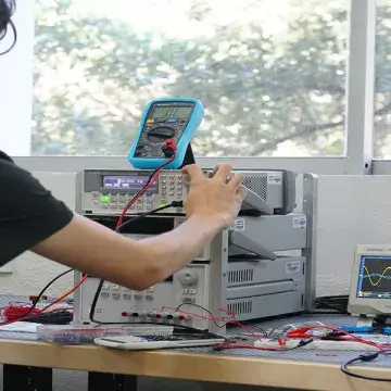 Electronics Laboratory UDEM