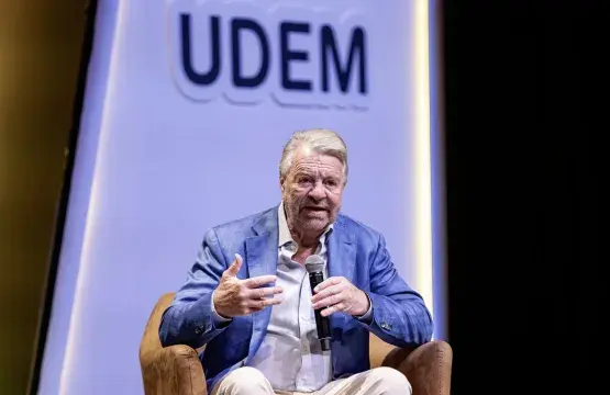 Archivo UDEM
