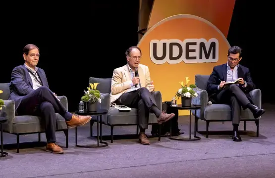 Archivo UDEM