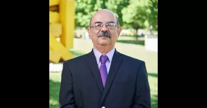 Gerardo Gil, profesor.