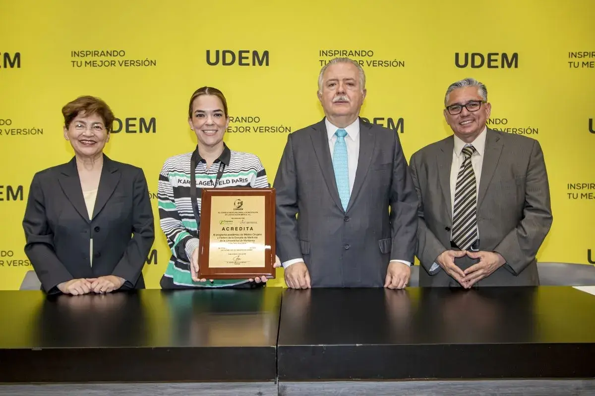 Logro del programa Médico Cirujano y Partero de la Escuela de Medicina de la Universidad de Monterrey