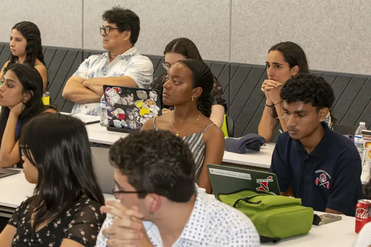 Investigación de Negocios Globales y Derecho