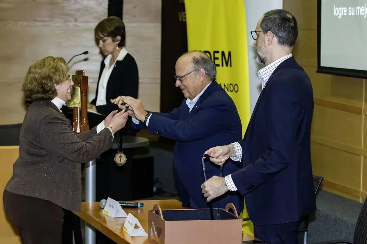 Archivo UDEM