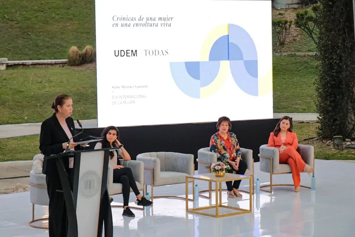 Archivo UDEM