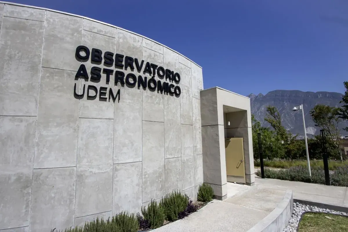 Archivo UDEM