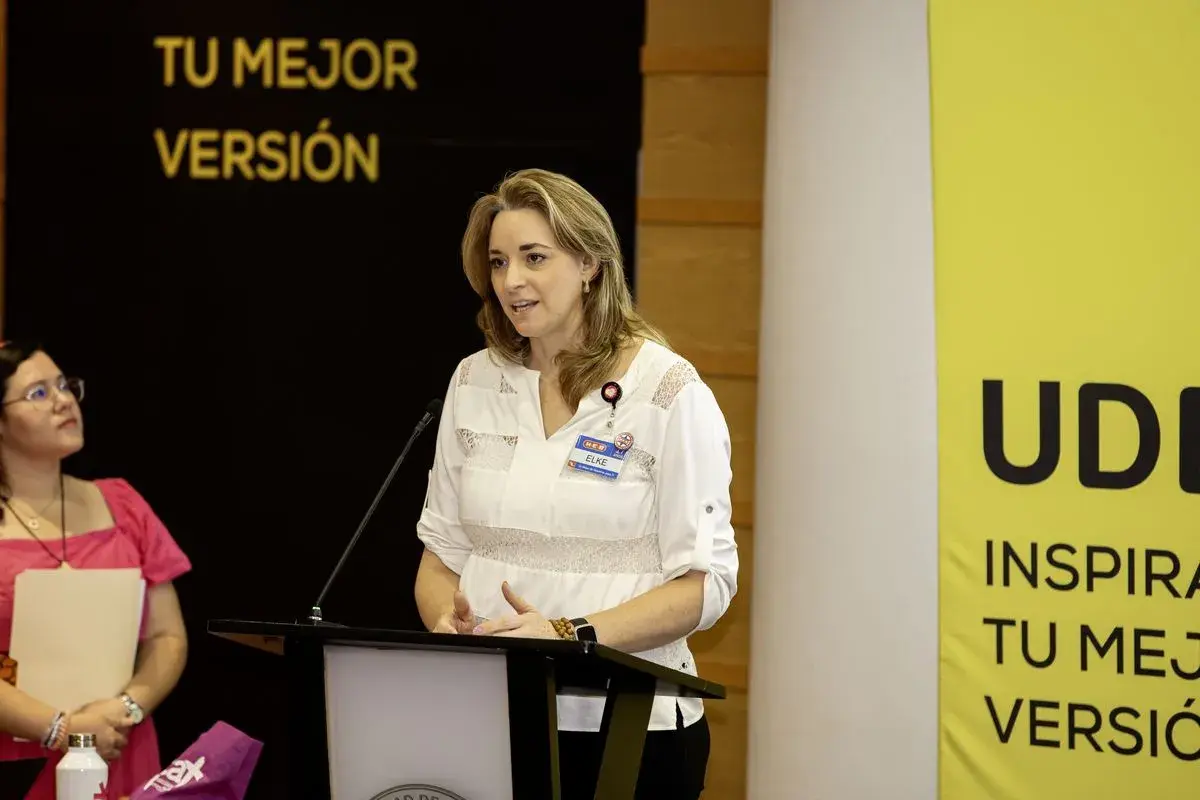 Archivo UDEM