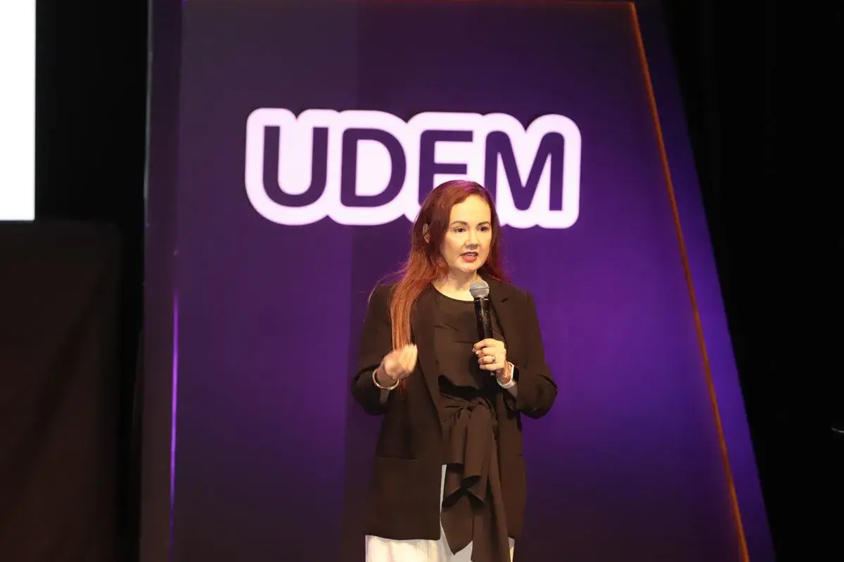 Archivo UDEM