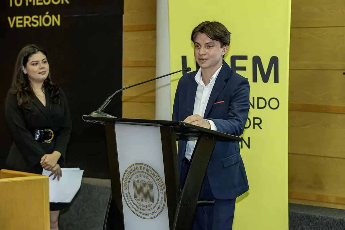 Archivo UDEM