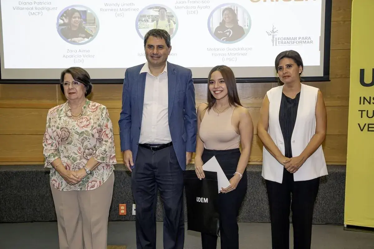 Archivo UDEM