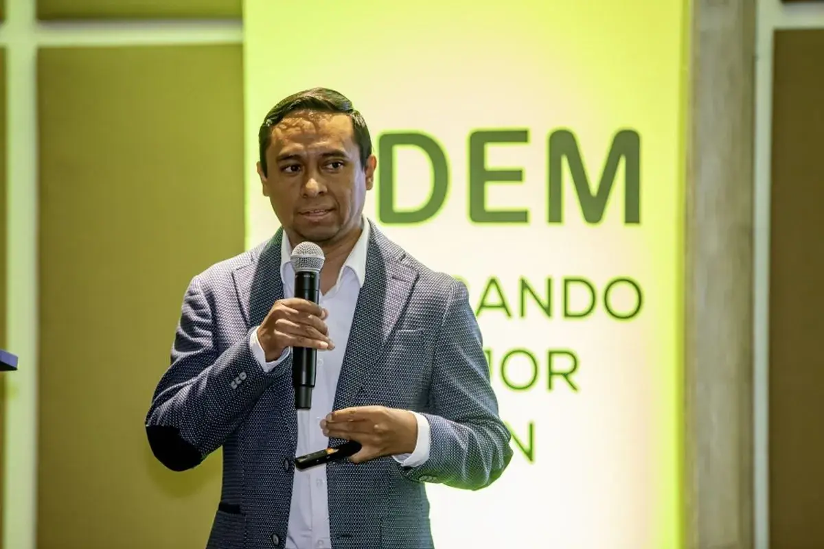 Archivo UDEM