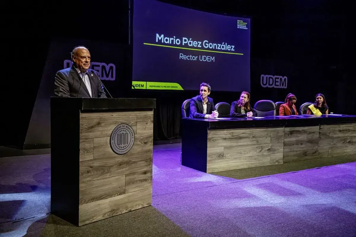 Archivo UDEM