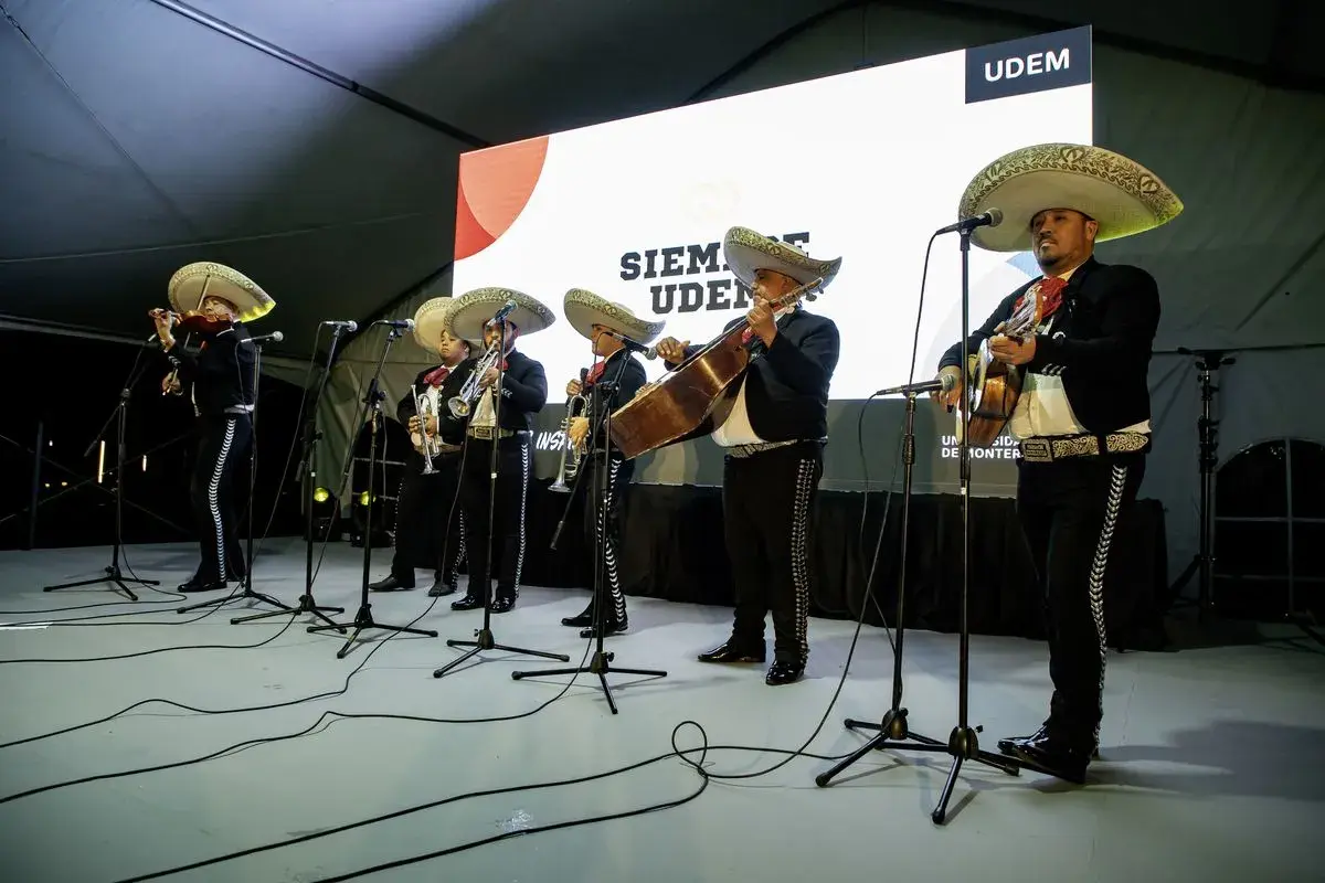 Archivo UDEM