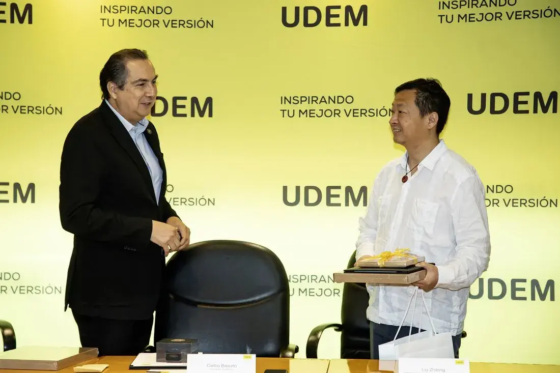 Archivo UDEM