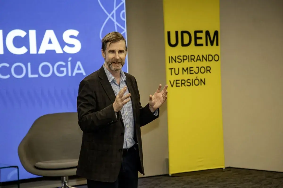 Archivo UDEM