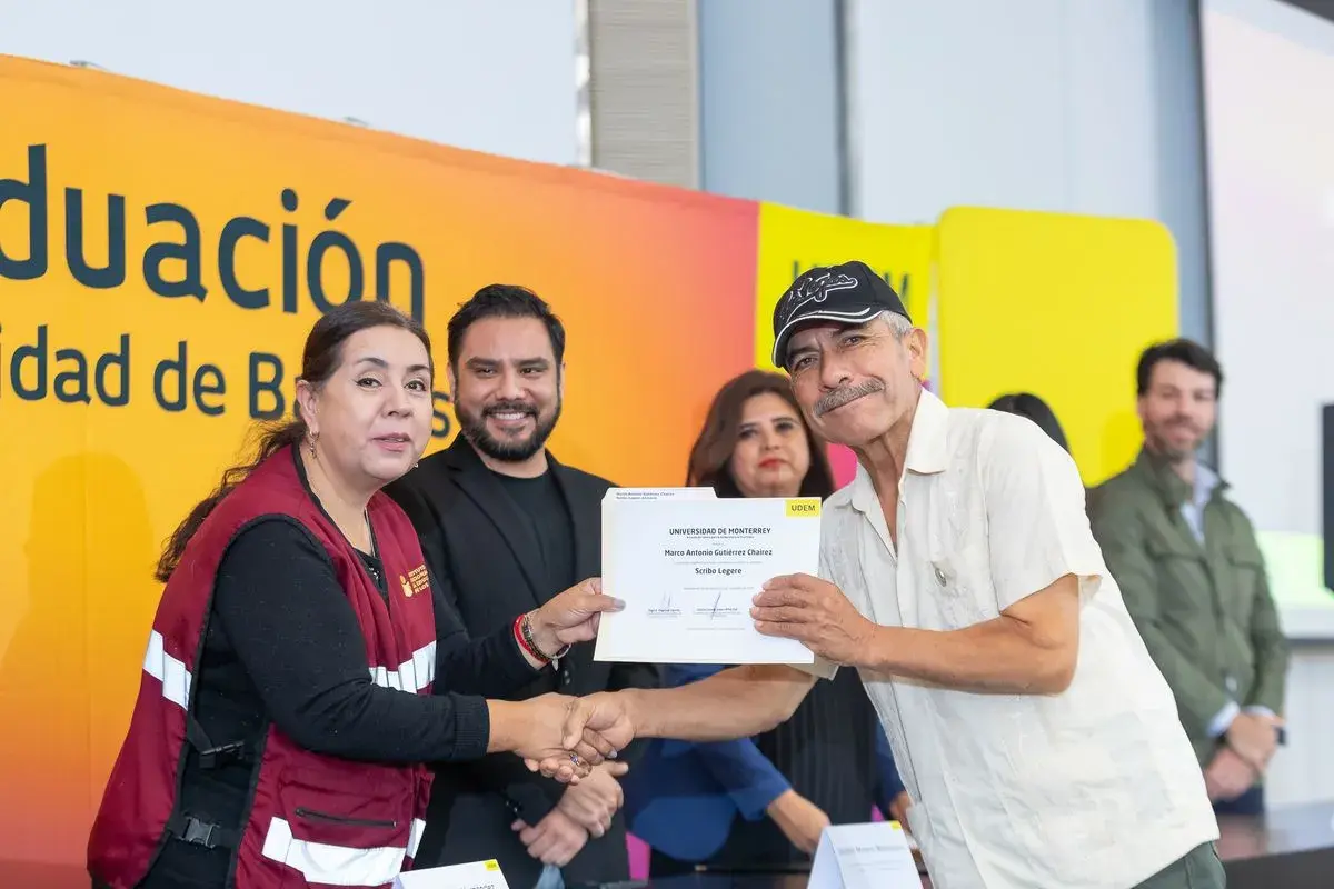 Archivo UDEM