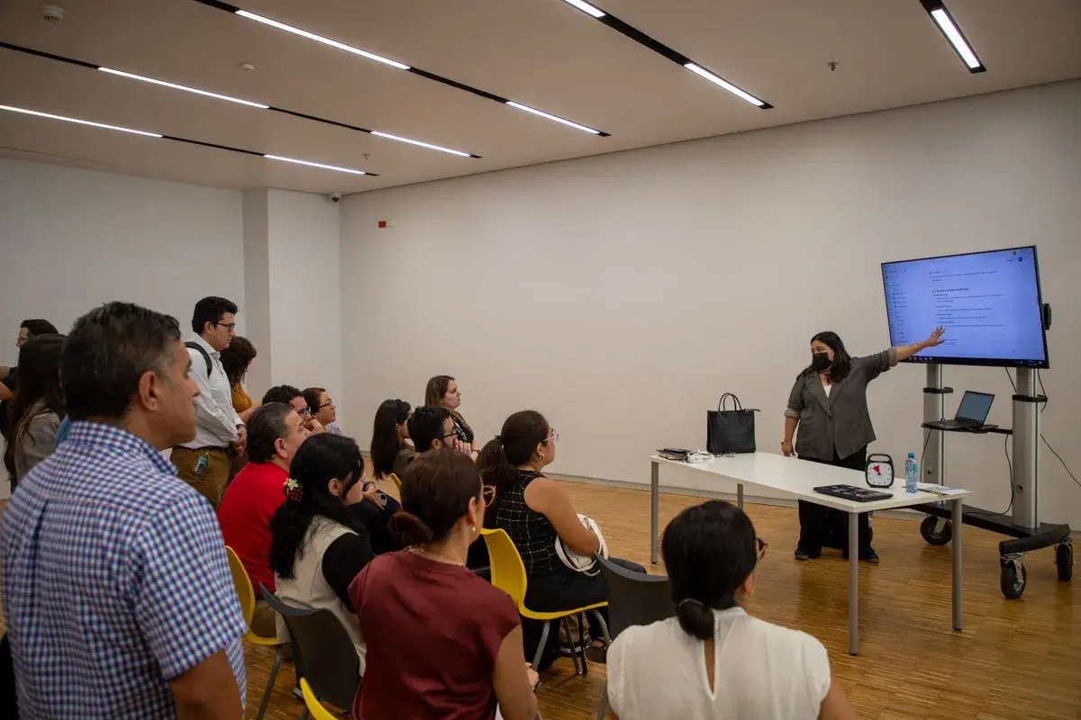 Archivo UDEM