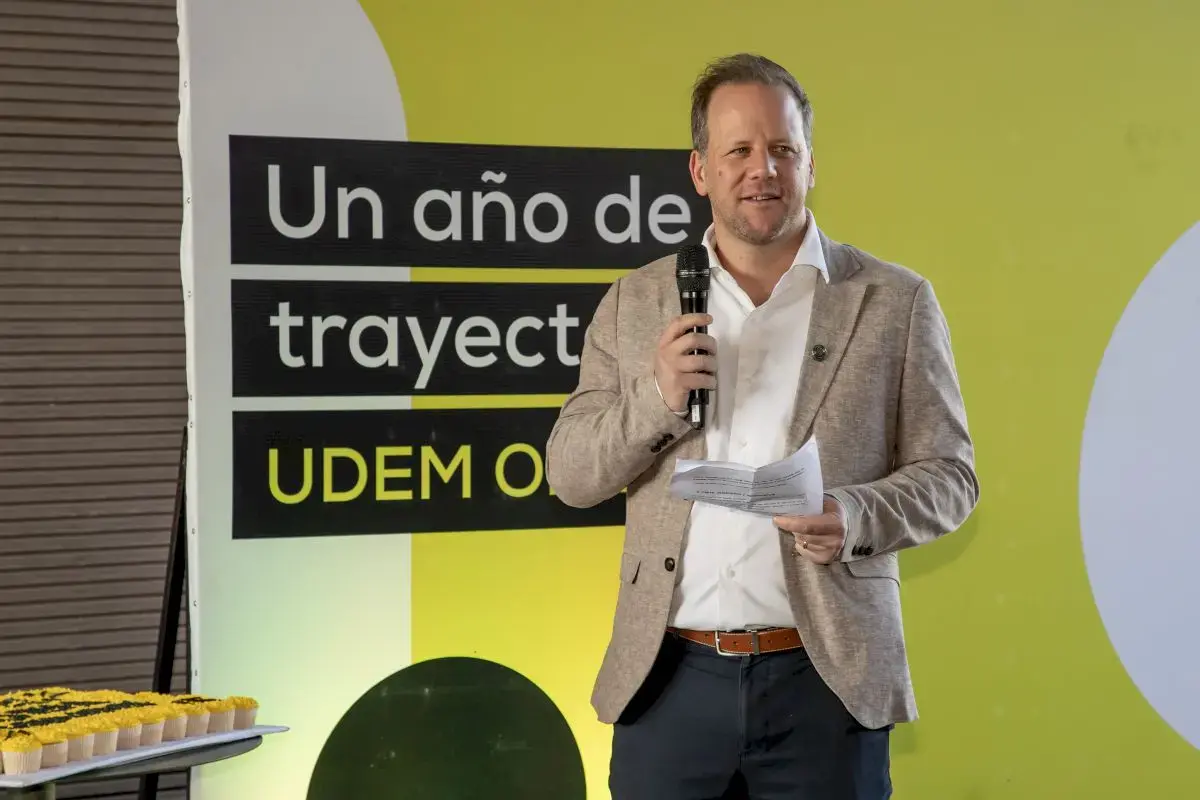 Archivo UDEM