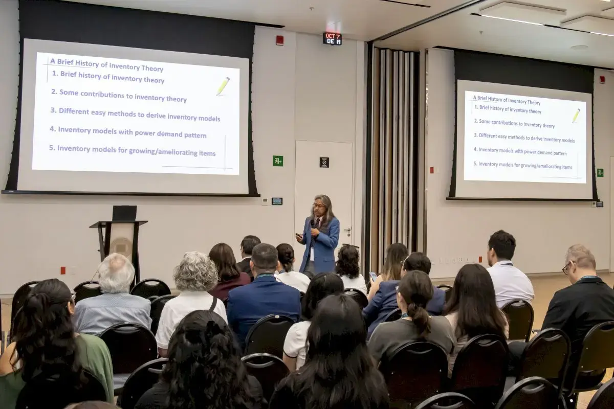 Archivo UDEM