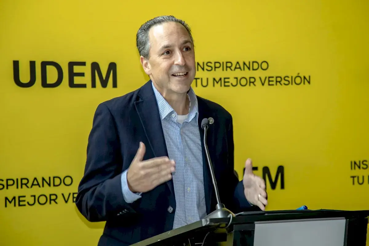Archivo UDEM