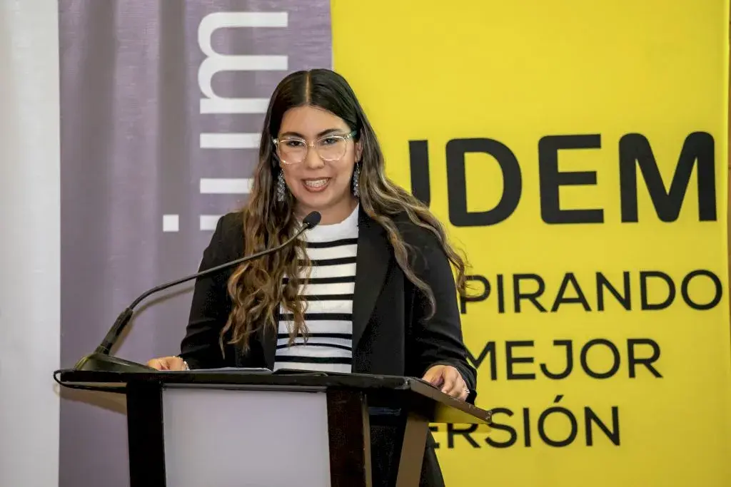 Archivo UDEM