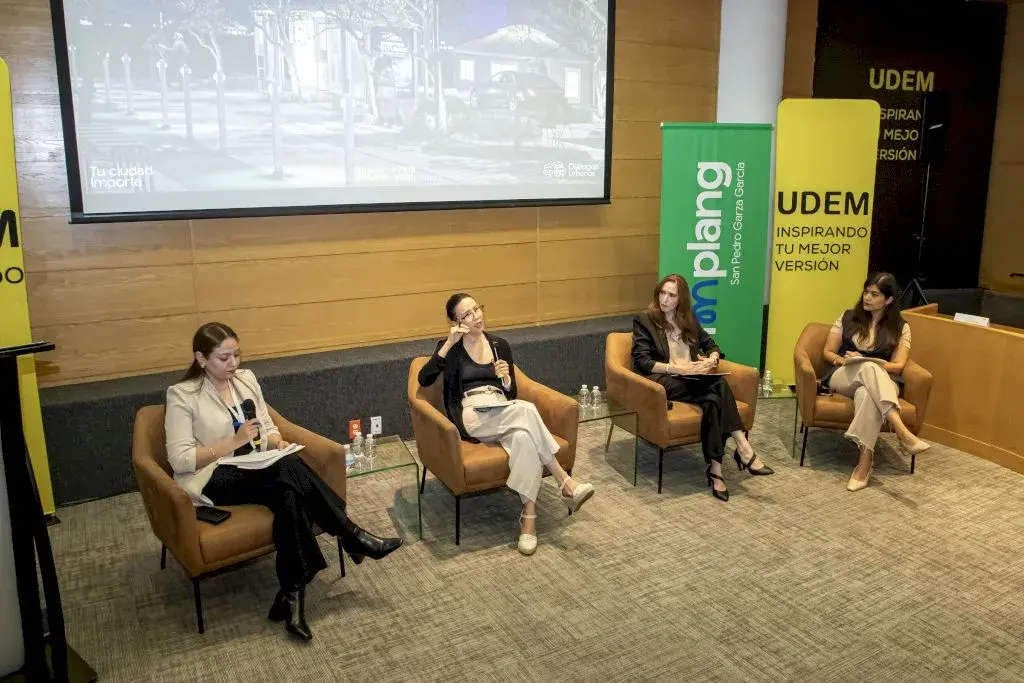 Archivo UDEM