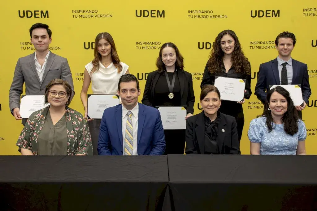 Archivo UDEM