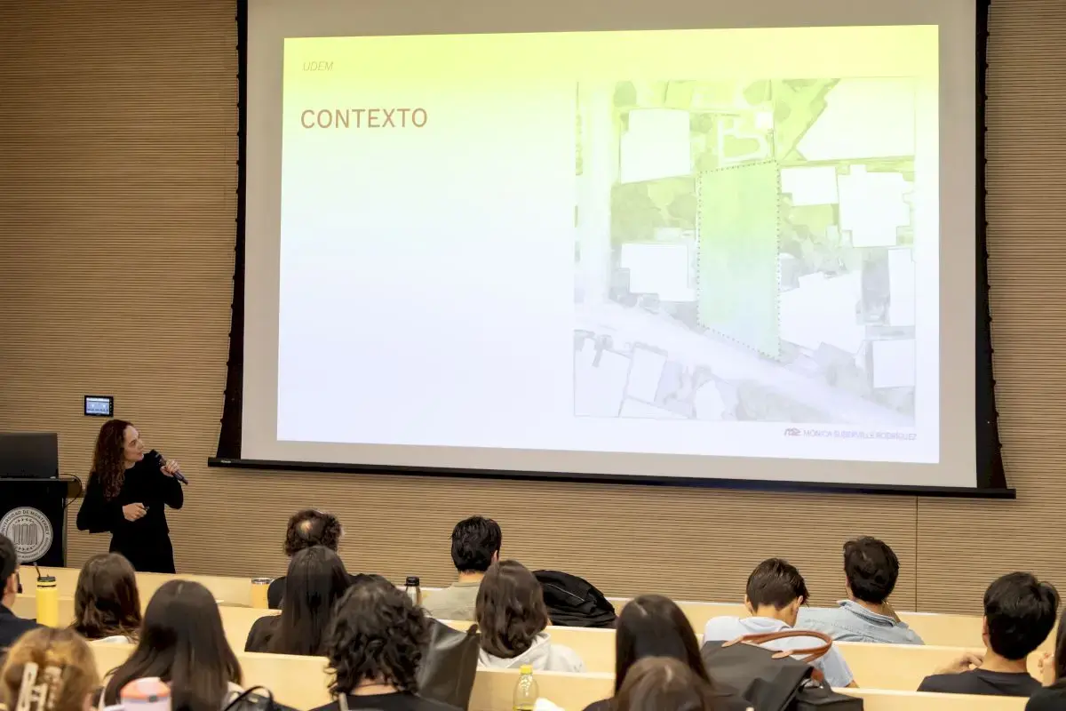 Archivo UDEM
